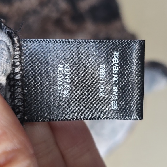 Torrid Ava stretch Snake Print Challis Cami Brown Black 3x - Picture 7 of 10